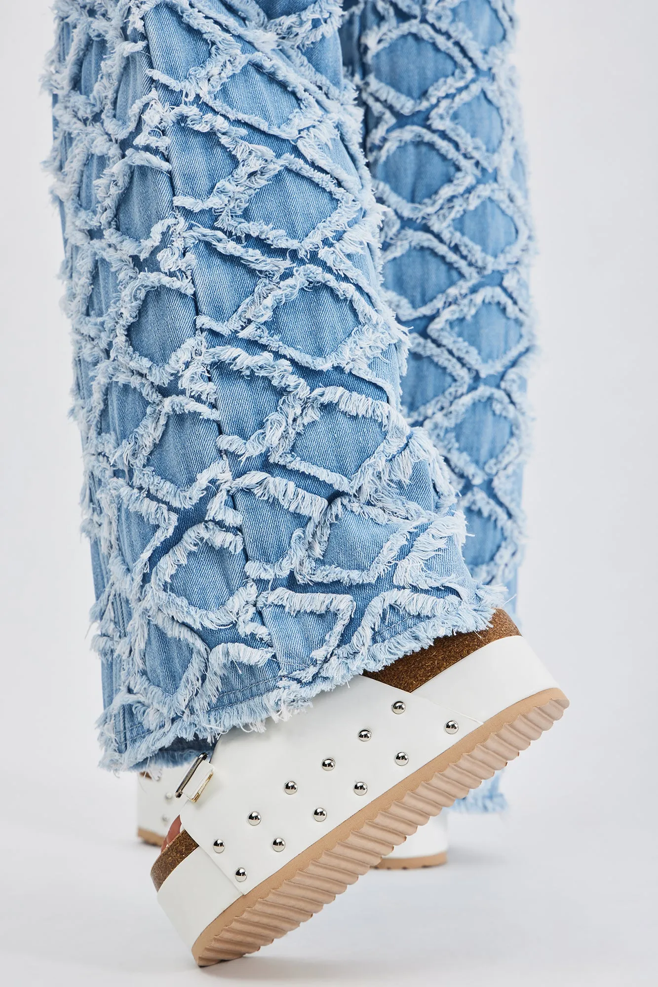 Almost Daily Flatform Sandals - White/Pink