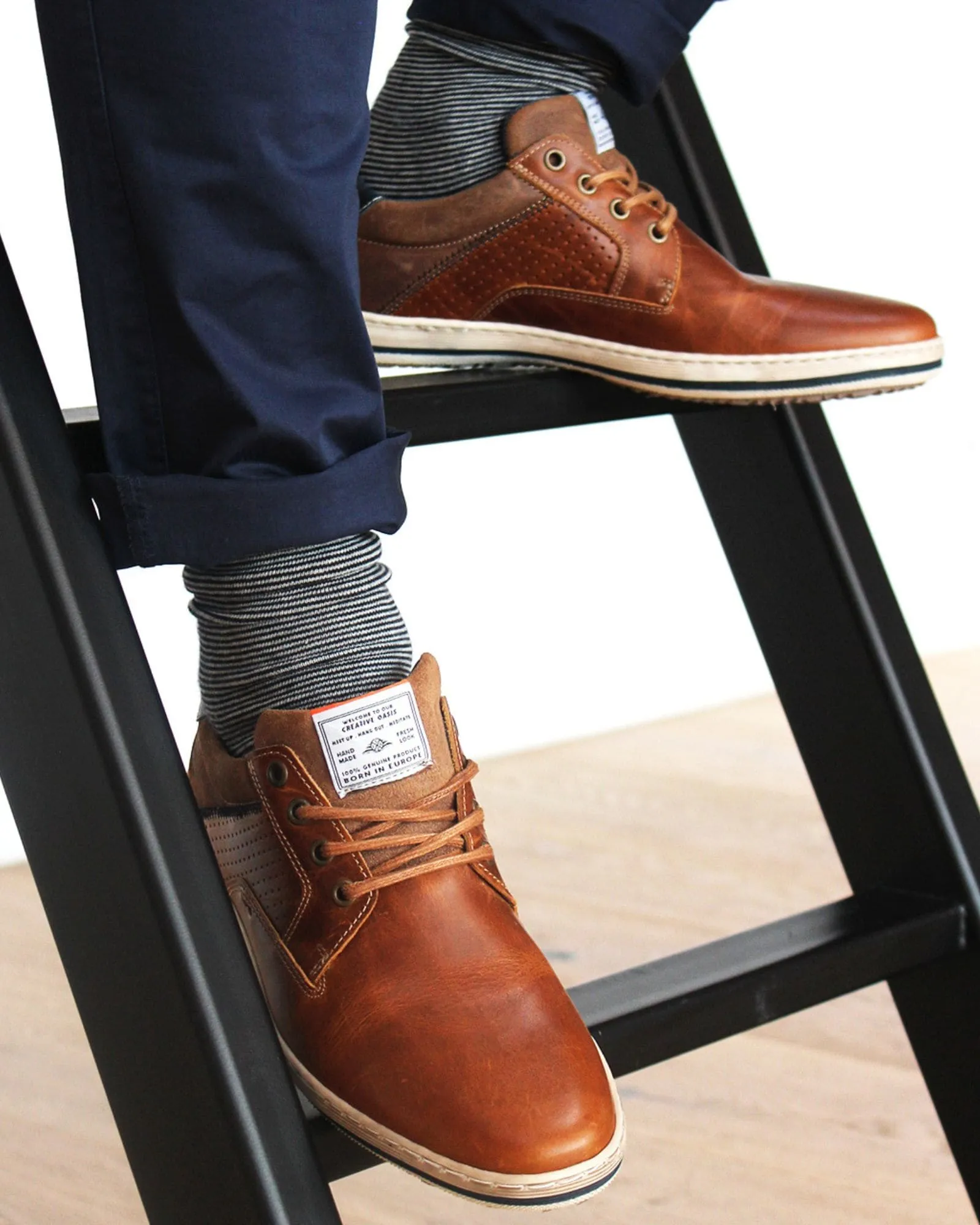 CHARGER SNEAKERS TAN LEATHER