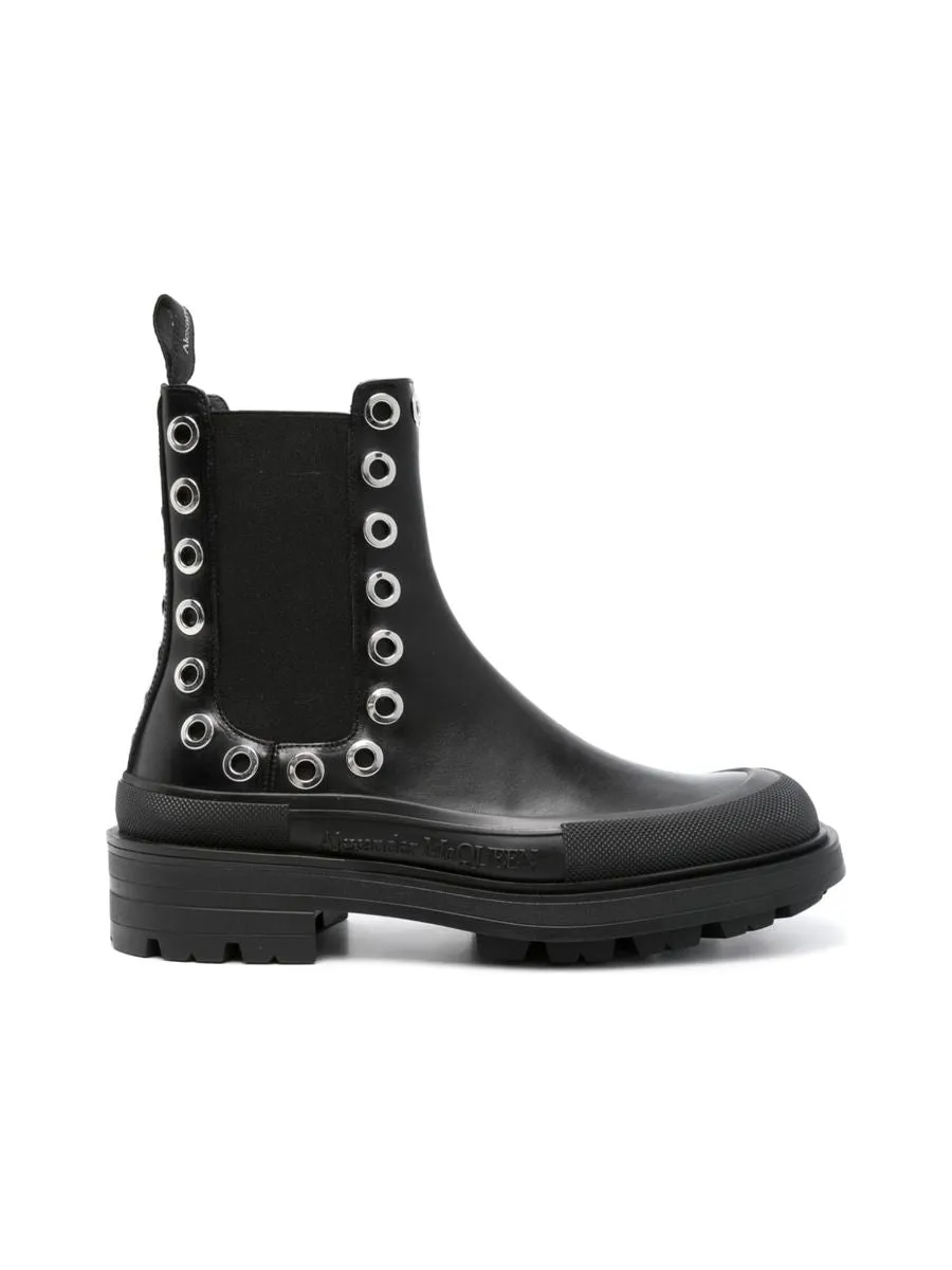 Eyeletdetail Chelsea Boots