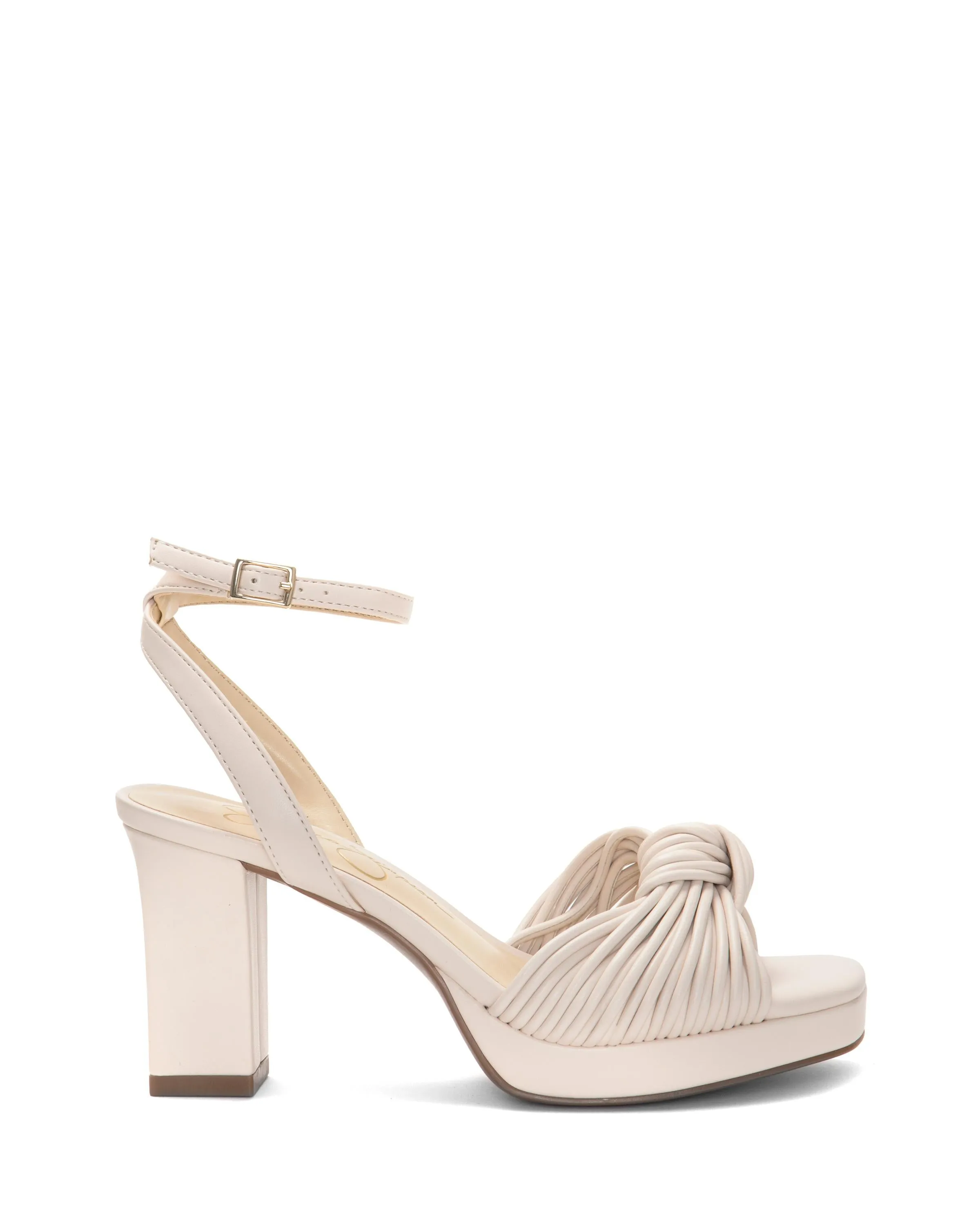 Jessica Simpson Women's Evixen White M